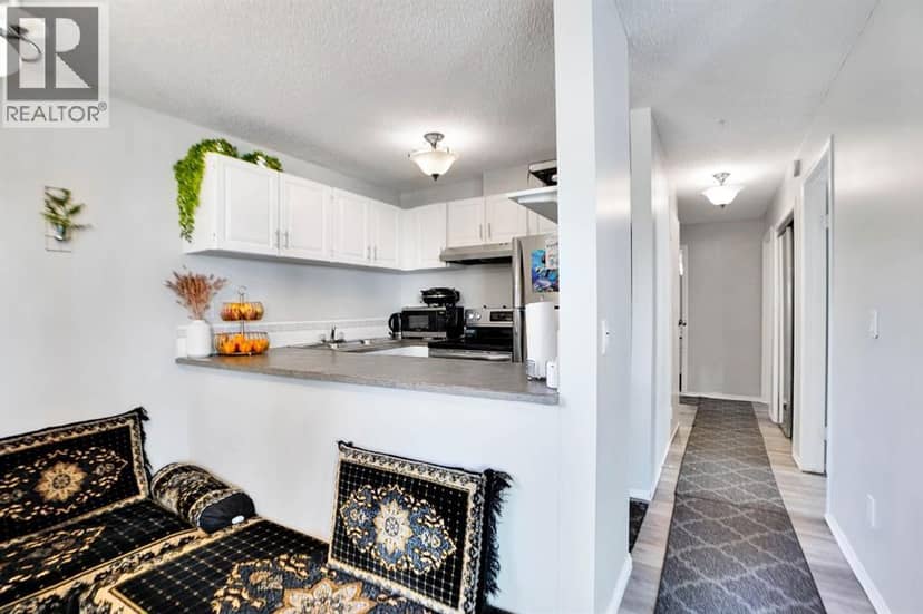 109, 110 20 Avenue NE, Calgary, photo 4