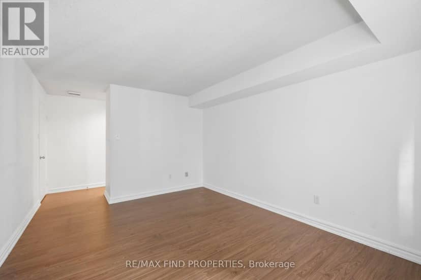 1203 - 33 University Avenue — photo 27 of 39