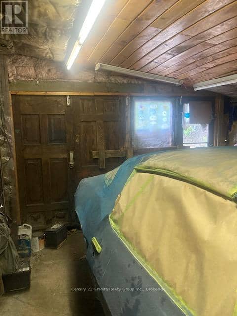 2445 North Shore Road — photo 16 of 21