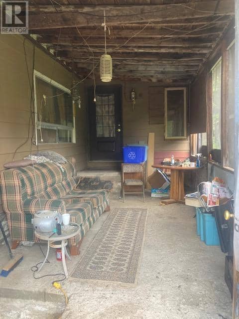 2445 North Shore Road — photo 18 of 21