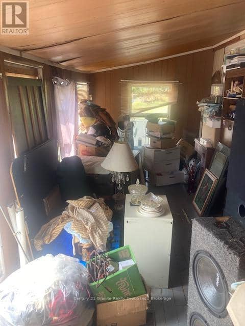 2445 North Shore Road — photo 9 of 21