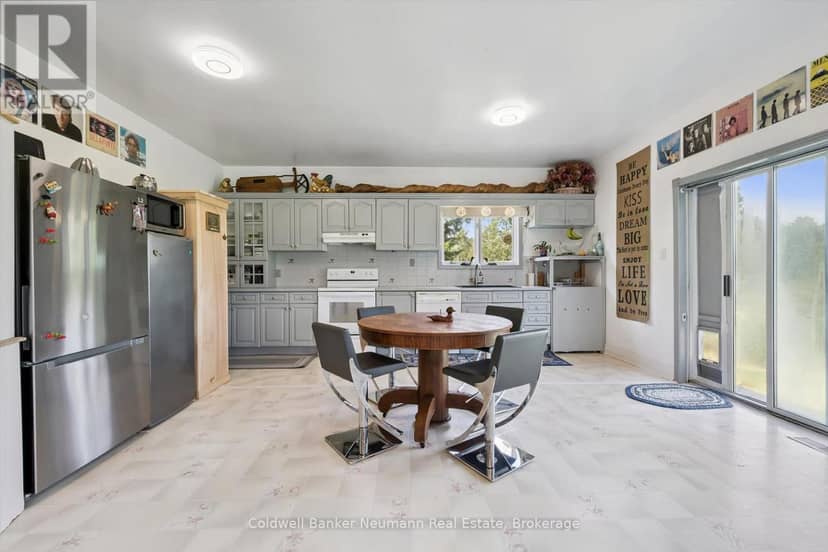 7530 Macpherson Lane — photo 31 of 40
