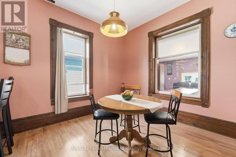 109 Goderich Street — photo 10 of 40