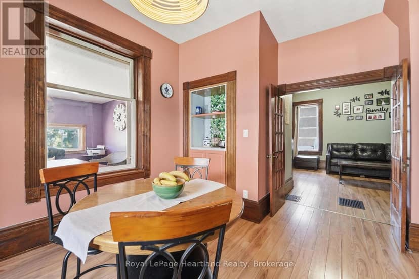 109 Goderich Street — photo 12 of 40