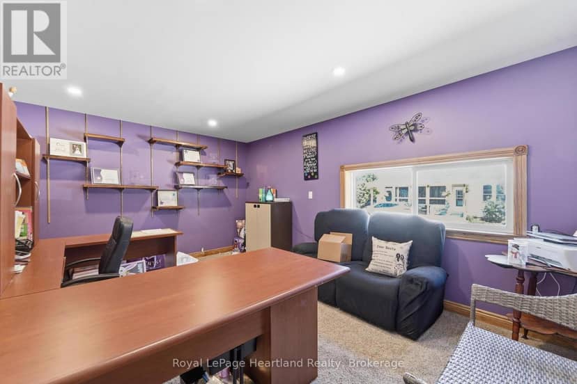 109 Goderich Street — photo 17 of 40