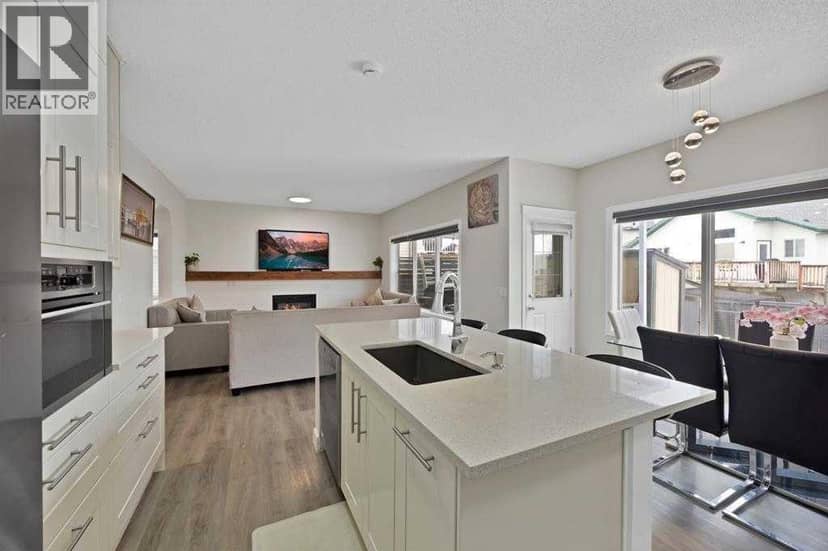 2386 Fairways Circle S — photo 10 of 40