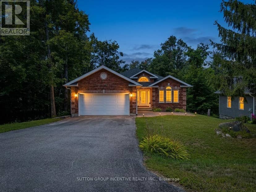 8 Alpine Way — photo 2 of 40