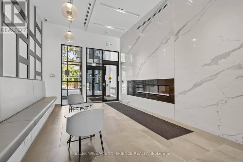 328 - 681 Yonge Street — photo 19 of 24