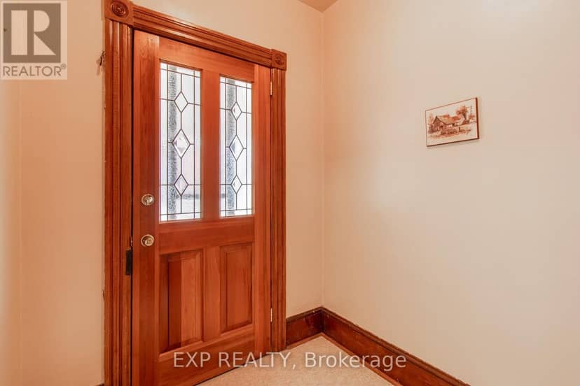 40 Marcus Street — photo 11 of 28