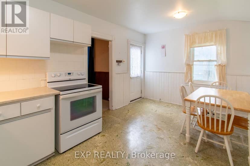 40 Marcus Street — photo 16 of 28