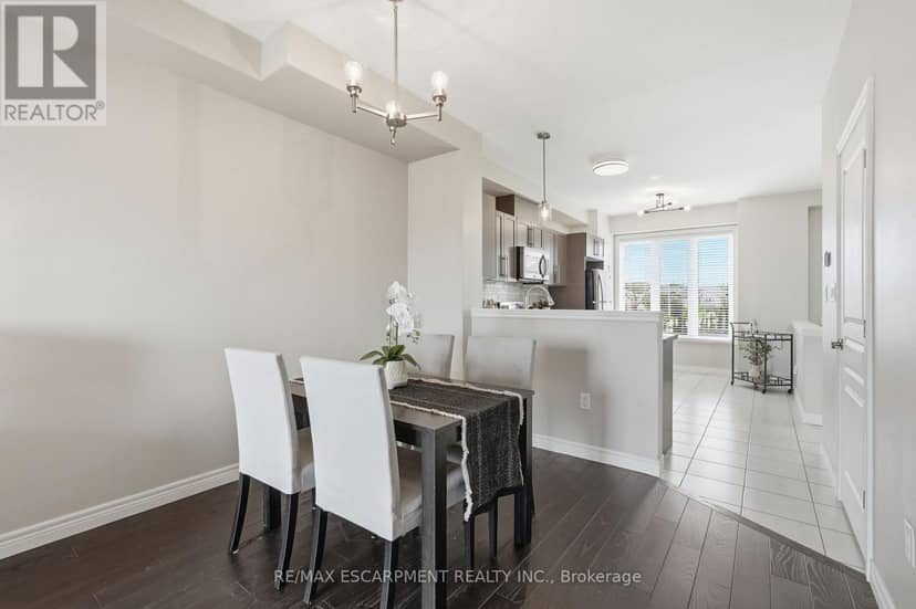 31 Edenrock Drive — photo 10 of 40