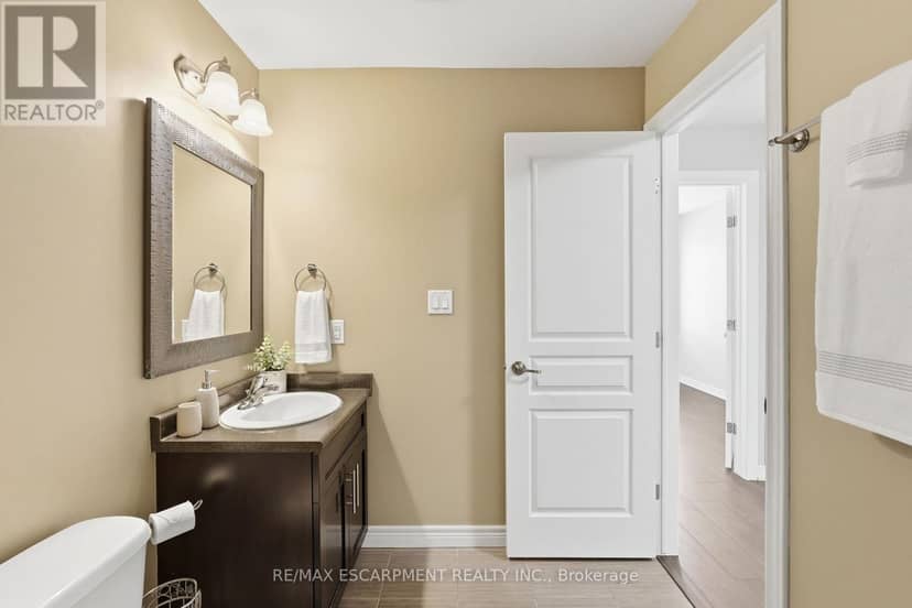 31 Edenrock Drive — photo 22 of 40
