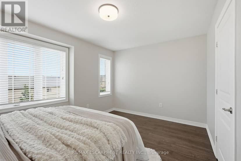 31 Edenrock Drive — photo 27 of 40