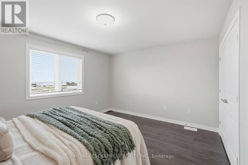 31 Edenrock Drive — photo 30 of 40