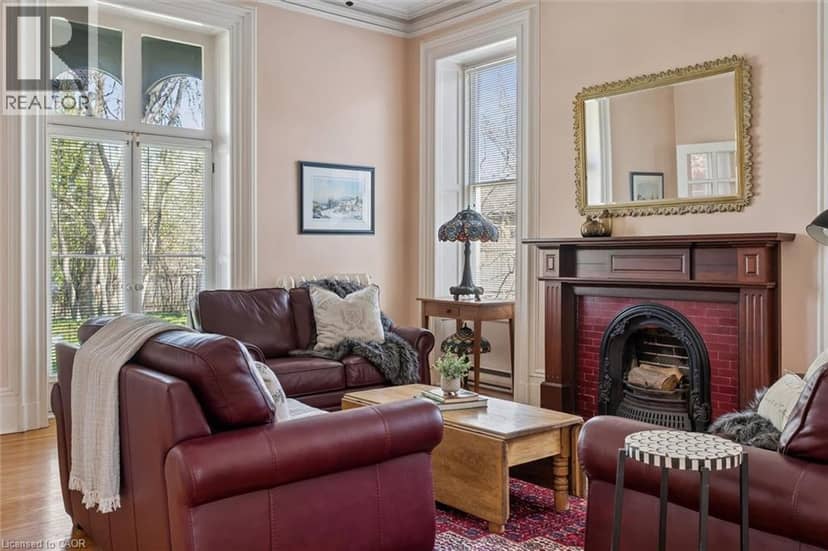 66 PAISLEY Street — photo 8 of 40