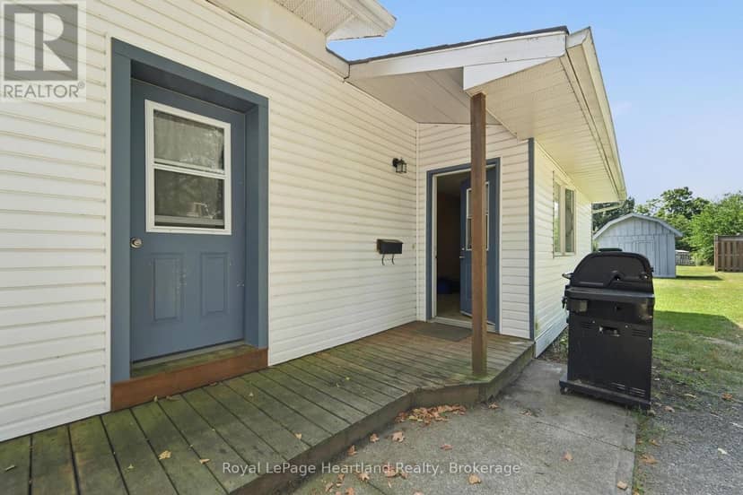 132 Queen Street — photo 2 of 21