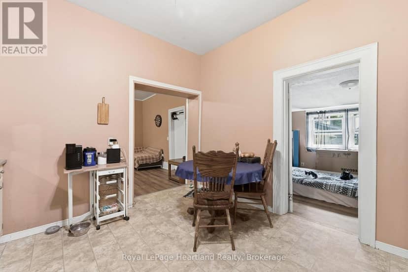 132 Queen Street — photo 5 of 21