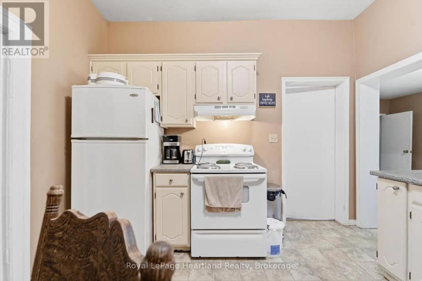 132 Queen Street — photo 6 of 21