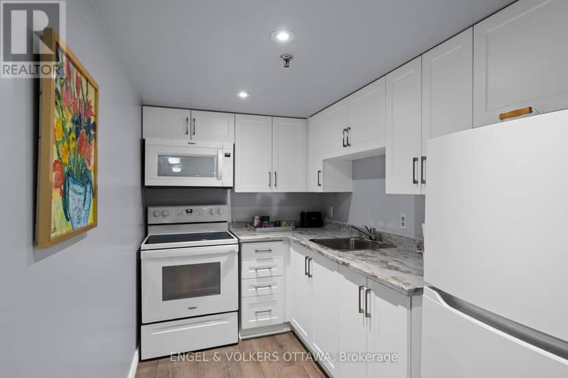 801 - 555 Wilbrod Street — photo 35 of 38