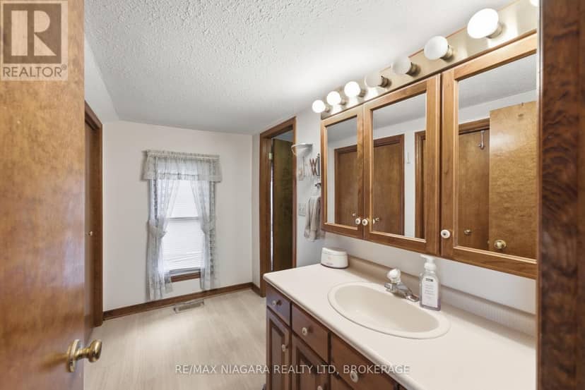 4491 Canborough Road — photo 17 of 29