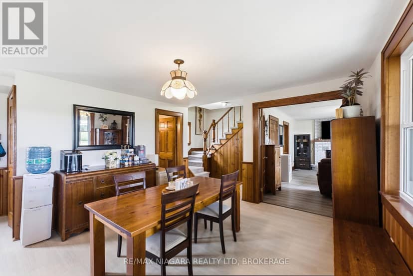 4491 Canborough Road — photo 9 of 29