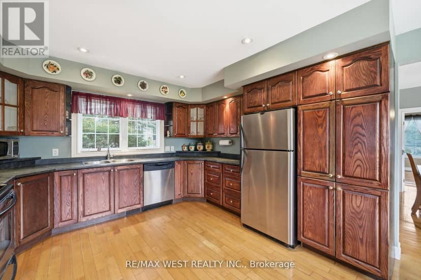 4 Coryell Street — photo 4 of 19