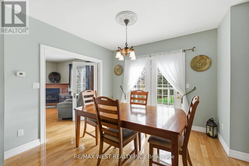 4 Coryell Street — photo 6 of 19