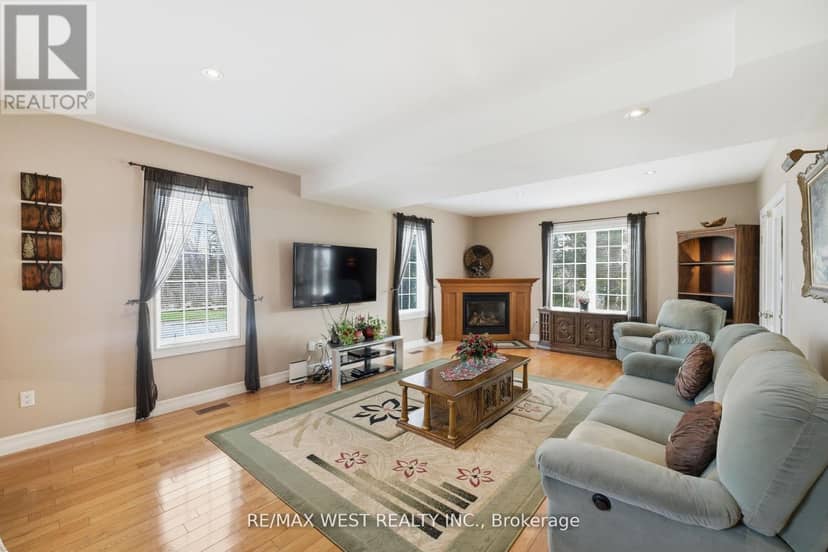 4 Coryell Street — photo 7 of 19
