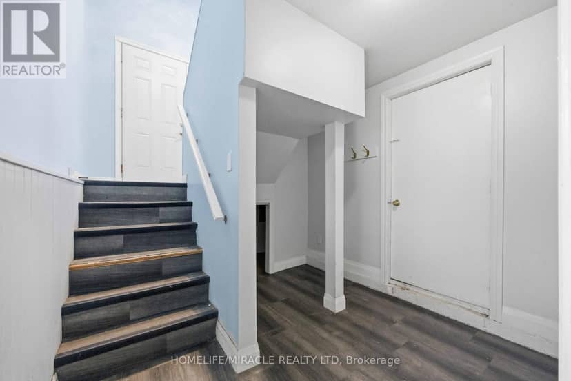 839 Mountain Ash Road — photo 18 of 30