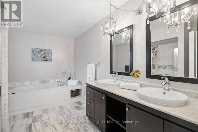 1207 Dogwood Crescent — photo 33 of 40