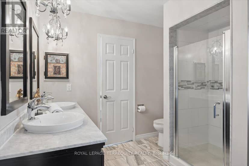 1207 Dogwood Crescent — photo 34 of 40