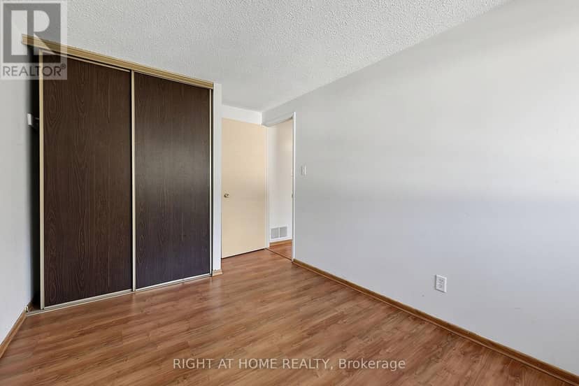9 - 237 Steel Street — photo 28 of 40