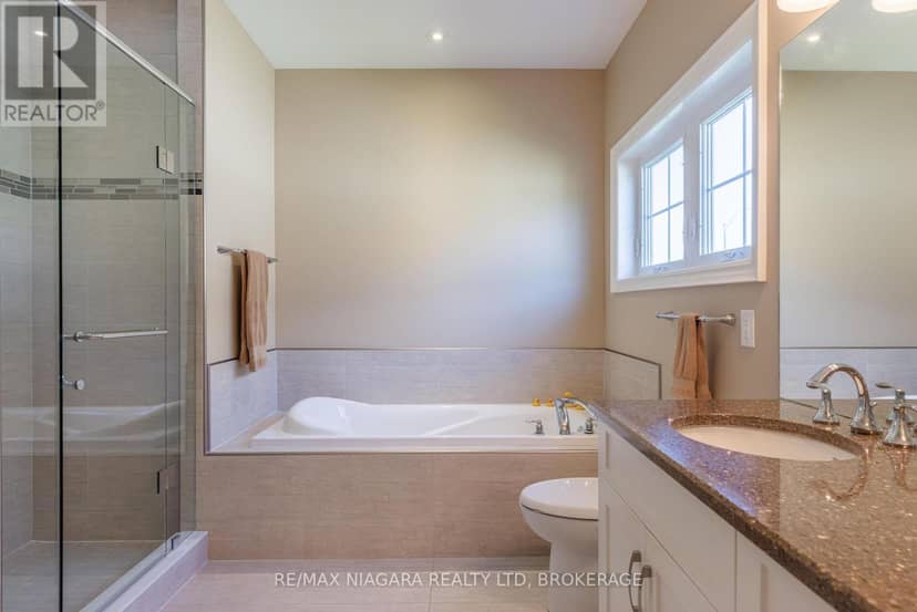 3562 Algonquin Drive — photo 22 of 35