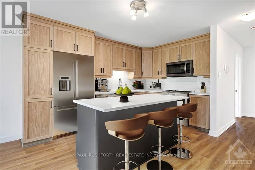 610 - 350 Montee Outaouais Street — photo 9 of 17