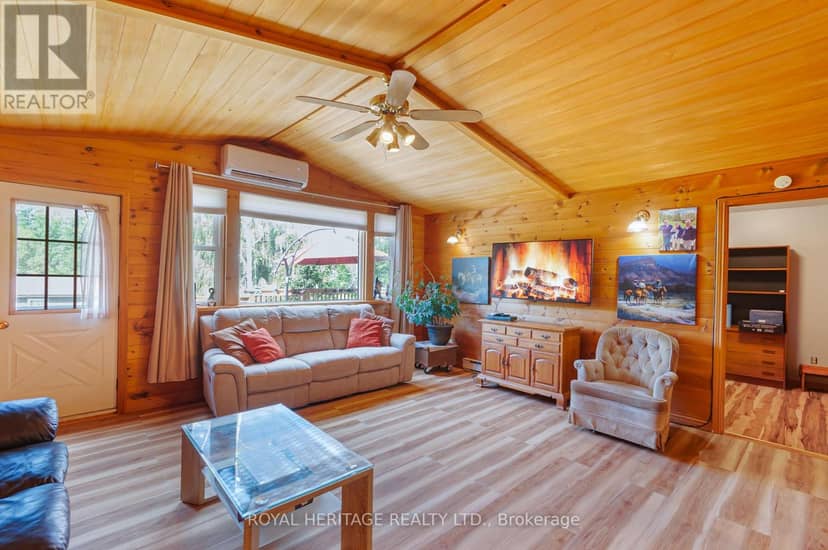 213 Monck Rd Cty 45 Road, Kawartha Lakes, photo 7