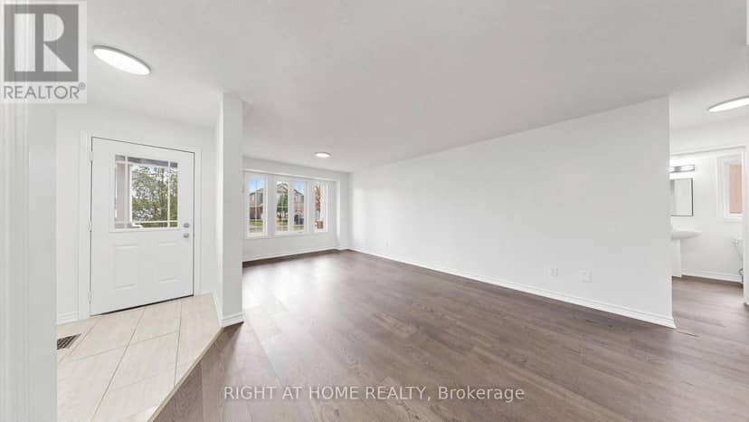 951 Adams Avenue S — photo 3 of 36