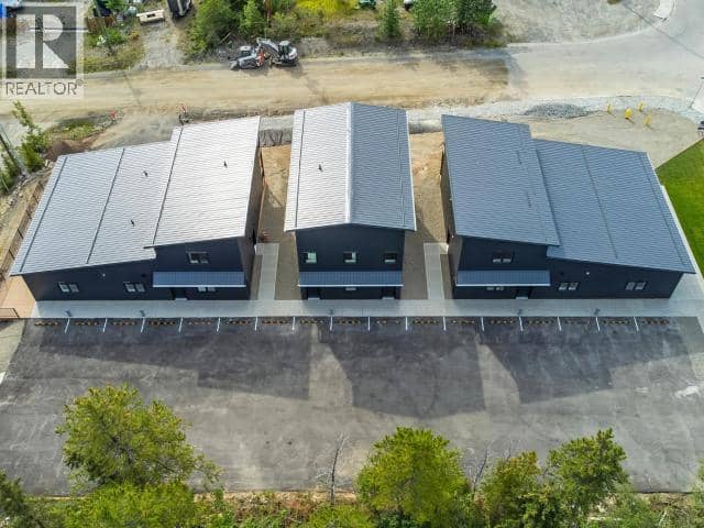 9-1702 Centennial Street — photo 3 of 15