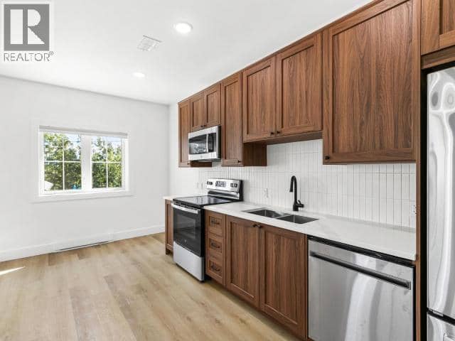 9-1702 Centennial Street — photo 8 of 15