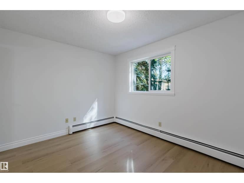 #106 10520 80 AV NW — photo 18 of 25