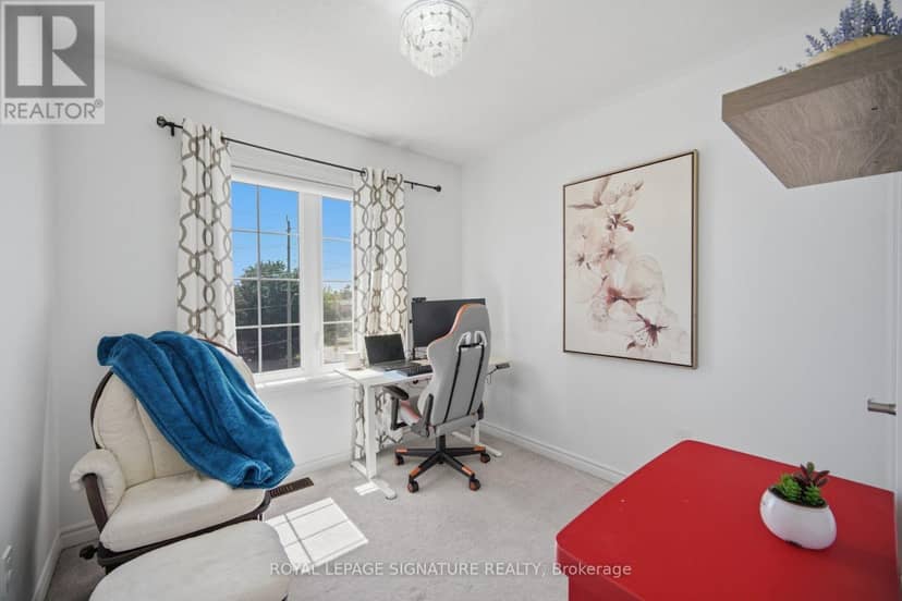 3 Kingfisher Way — photo 33 of 35