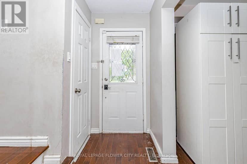 22 Wallingford Court — photo 6 of 40