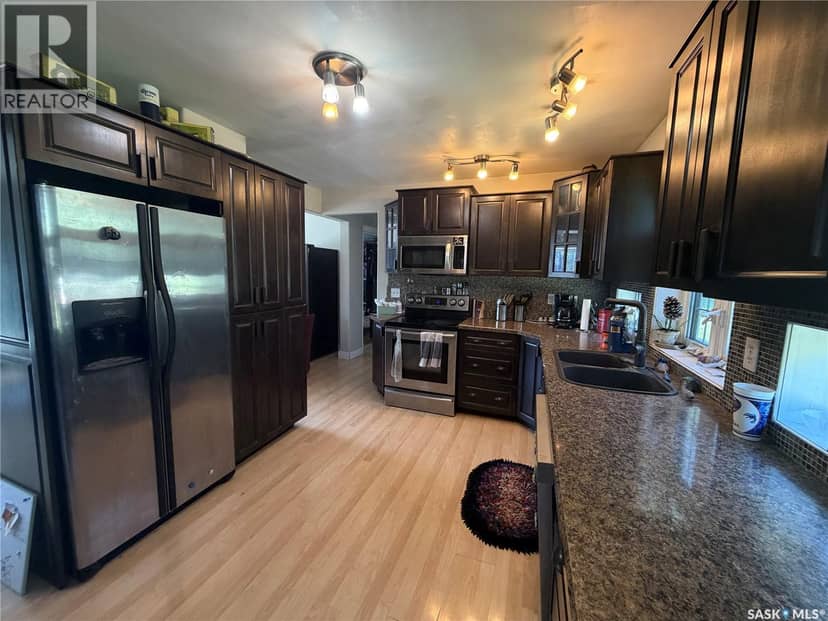 Cyr Acreage — photo 10 of 24