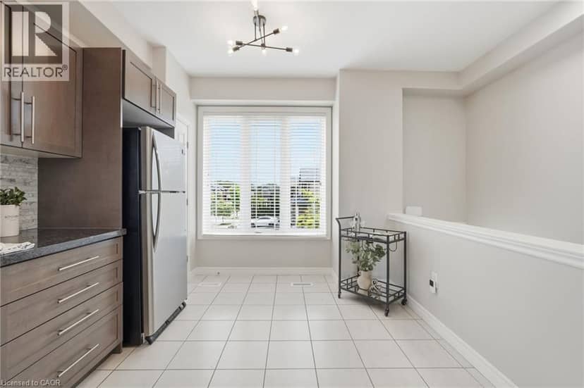 31 EDENROCK Drive, Stoney Creek, photo 4