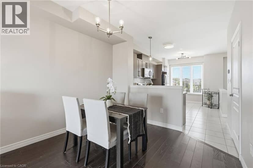 31 EDENROCK Drive — photo 10 of 40