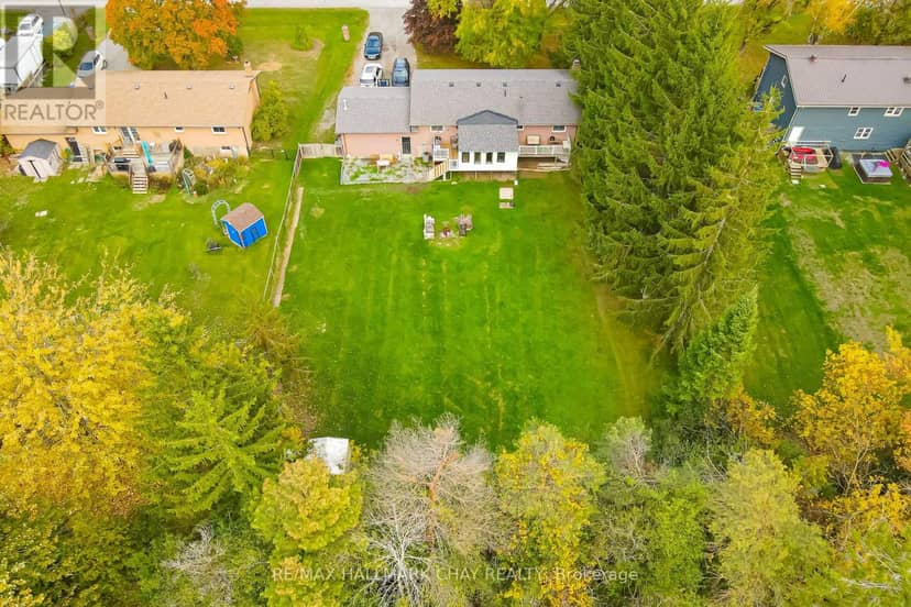 20 Howard Avenue — photo 2 of 40