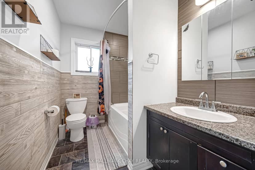 20 Howard Avenue — photo 20 of 40