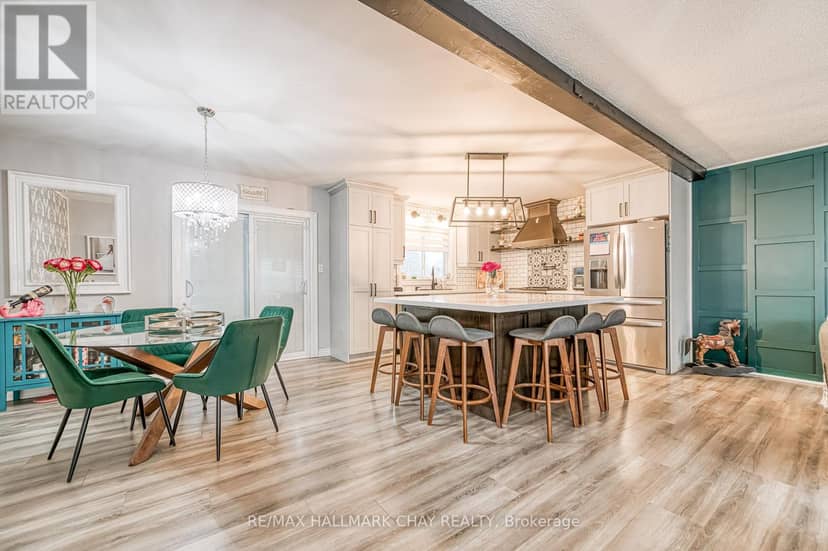 20 Howard Avenue — photo 6 of 40