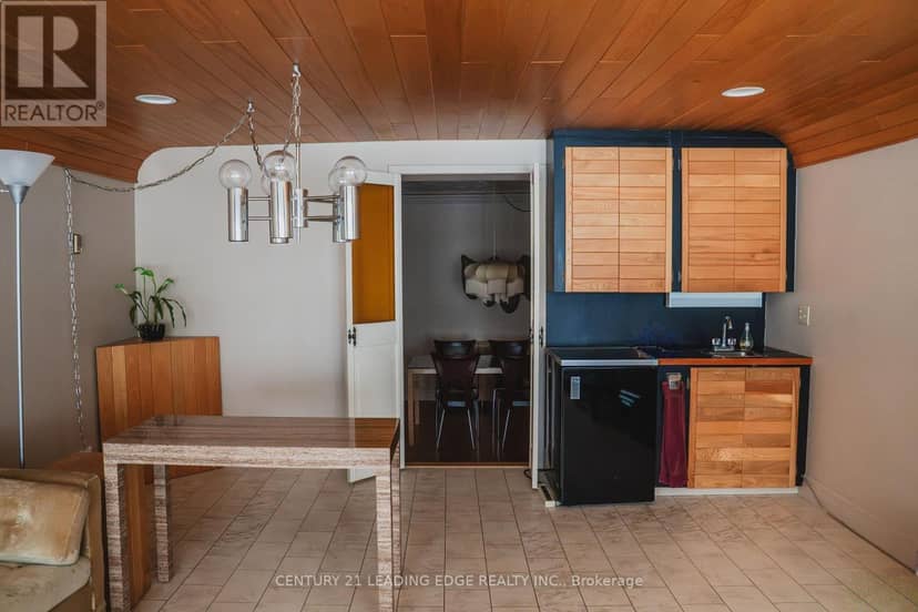 1106 Prince Street — photo 11 of 40
