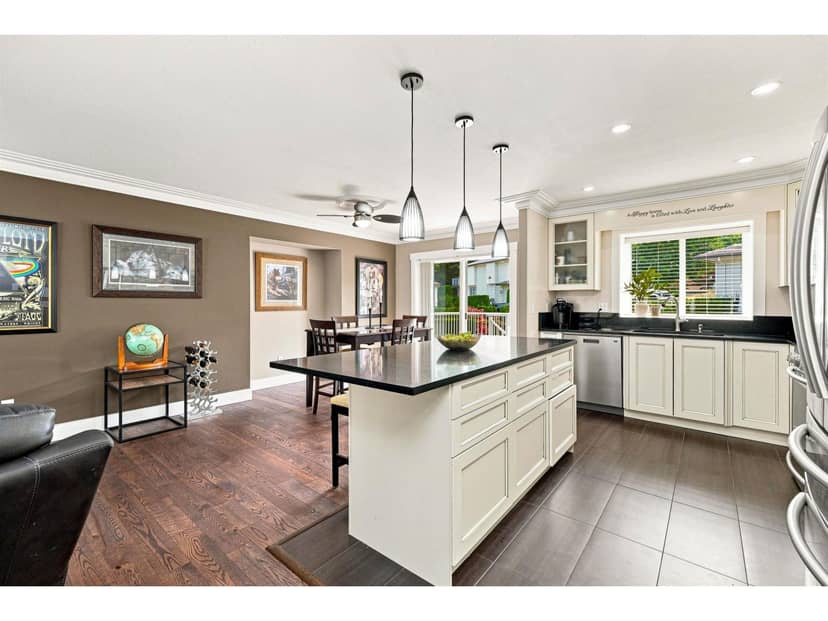 52 34250 HAZELWOOD AVENUE, Abbotsford, photo 5