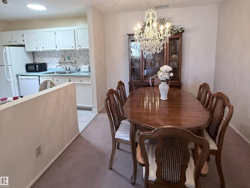 2071 Saddleback Rd NW, Edmonton, photo 6